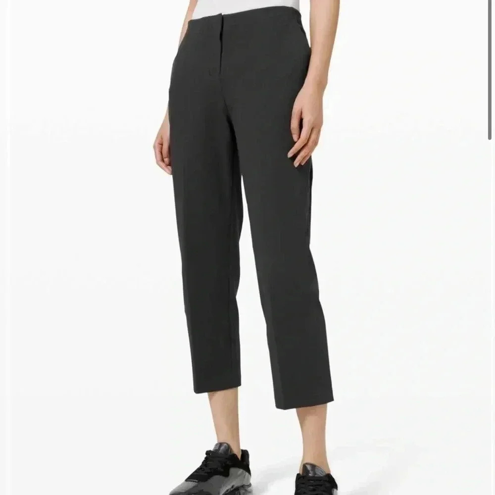 Lululemon Black In Power Mid Rise Crop Pants Size 8 - Picture 2 of 7